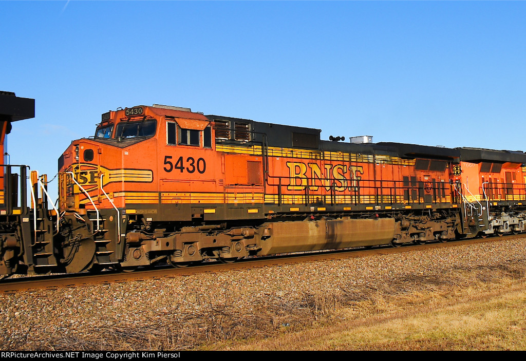 BNSF 5430